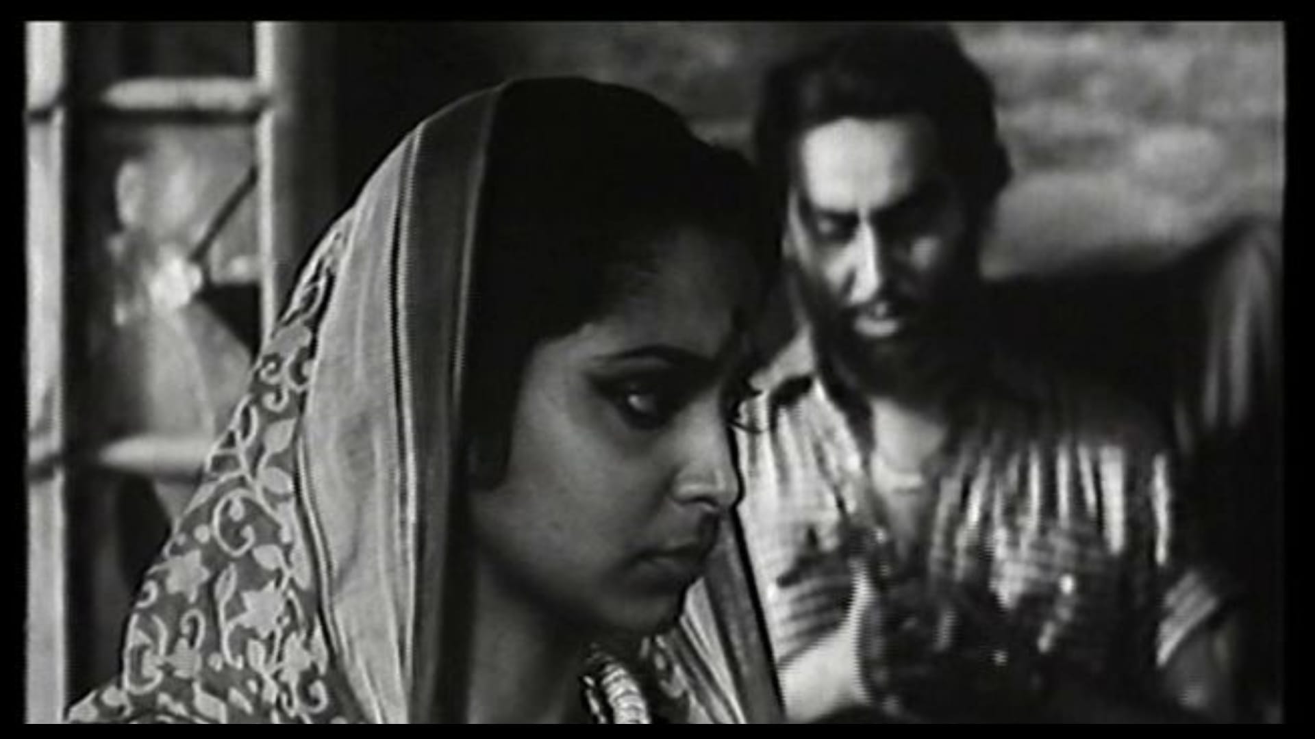 Satyajit ray birth anniversary here are his top 5 movies available on ott platforms you tube zee5