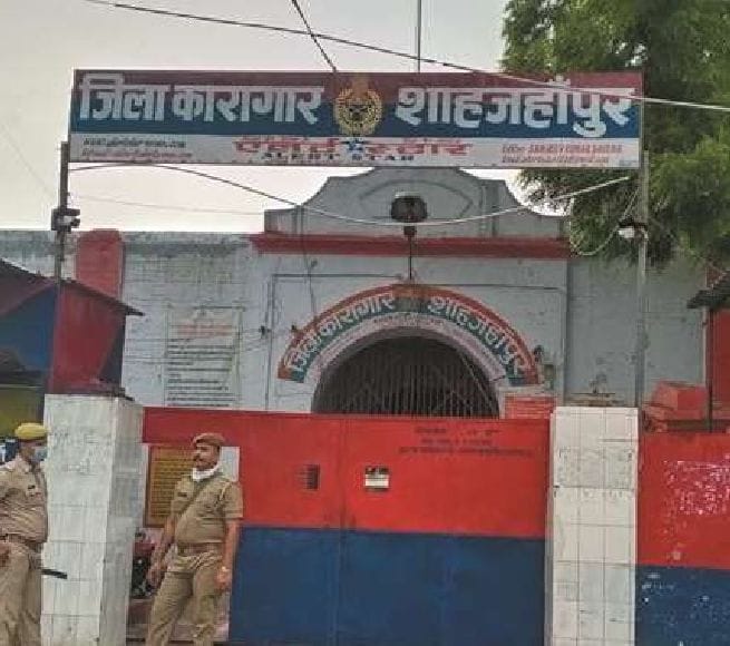 Light of education spreading even behind bars