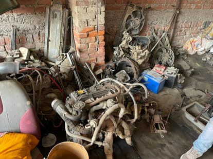 11 vicious scavengers arrested in Jaunpur 34 vehicles worth crores recovered read about these misdeeds