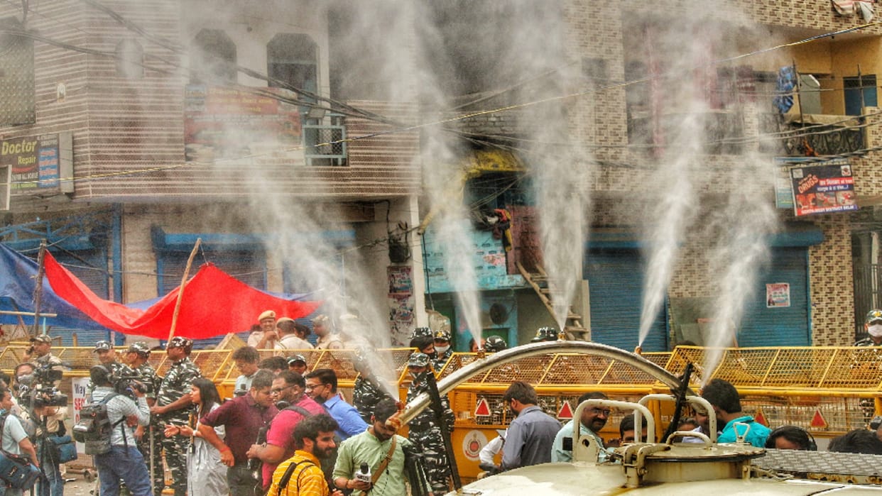 Bulldozer in Jahangirpuri: People were imprisoned in their homes amidst police guard