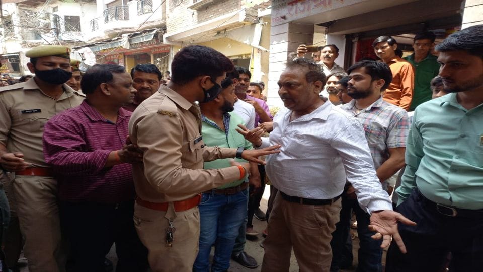 encroachment removed by bulldozer in Etah markets
