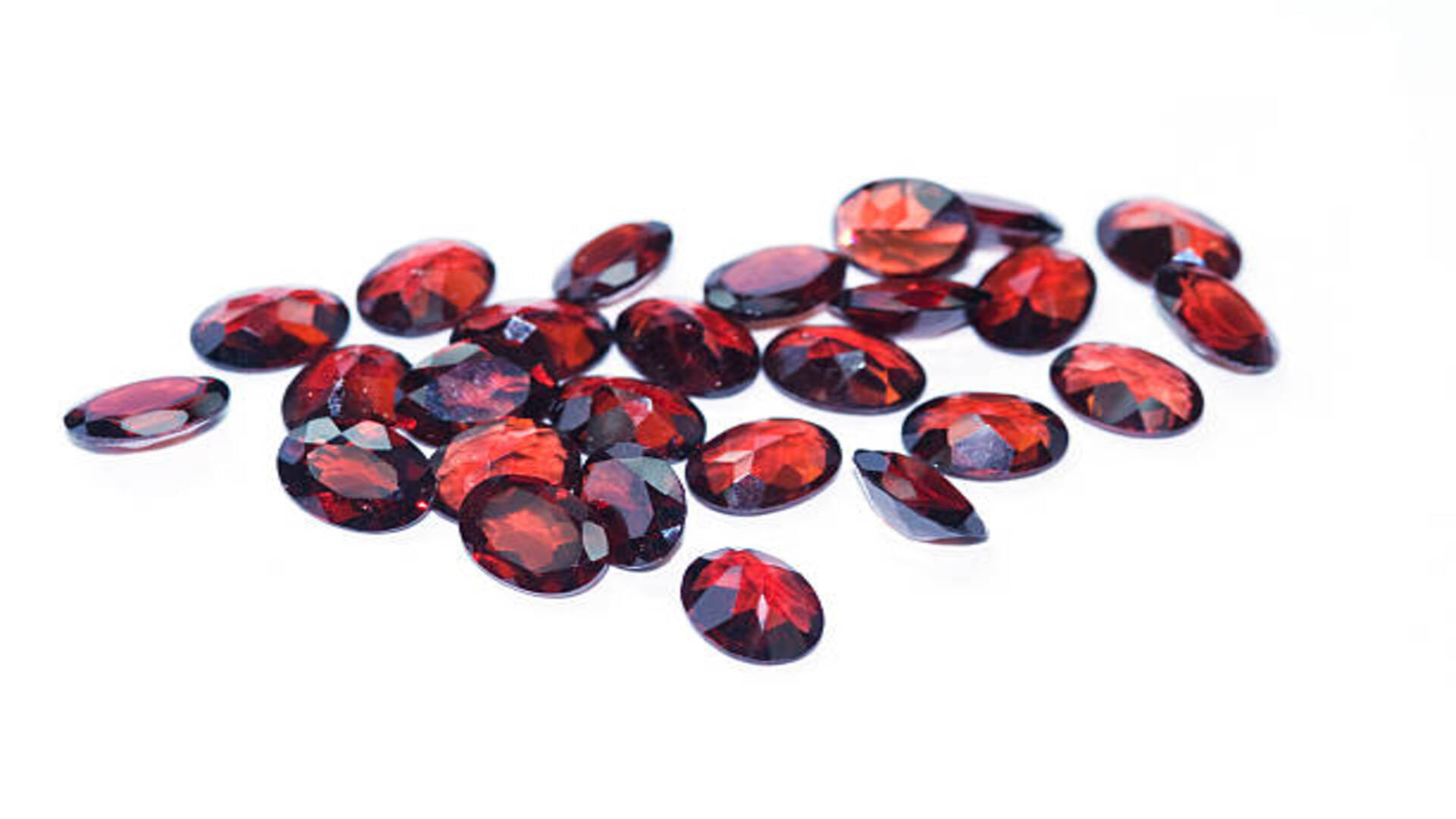 Garnet Gemstone Benefits garnet stone for good luck right procedure to wear in hindi