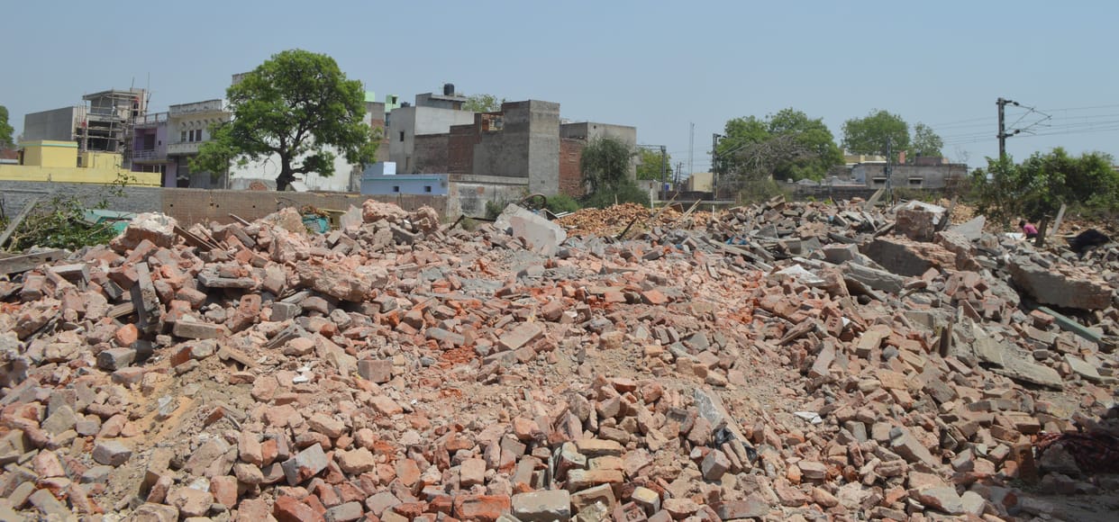 Hathras: Drink carefully There is no guarantee of purity of water here
