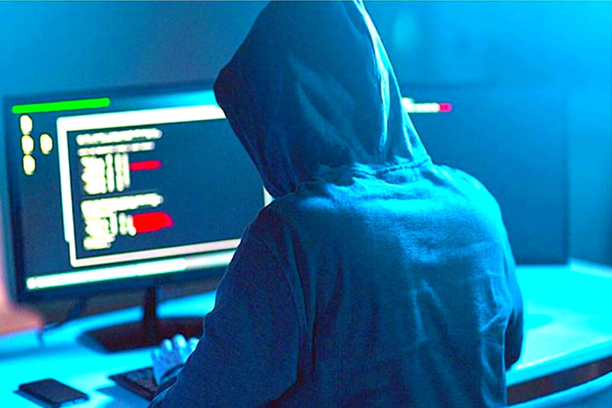 Fake call center exposed in Delhi eight arrested