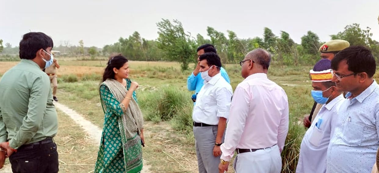 Water will be made available to Daryavganj lake from the minor of Farrukhabad canal