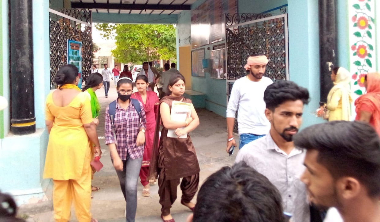 18 copycats caught in political science paper, paper canceled at two centers