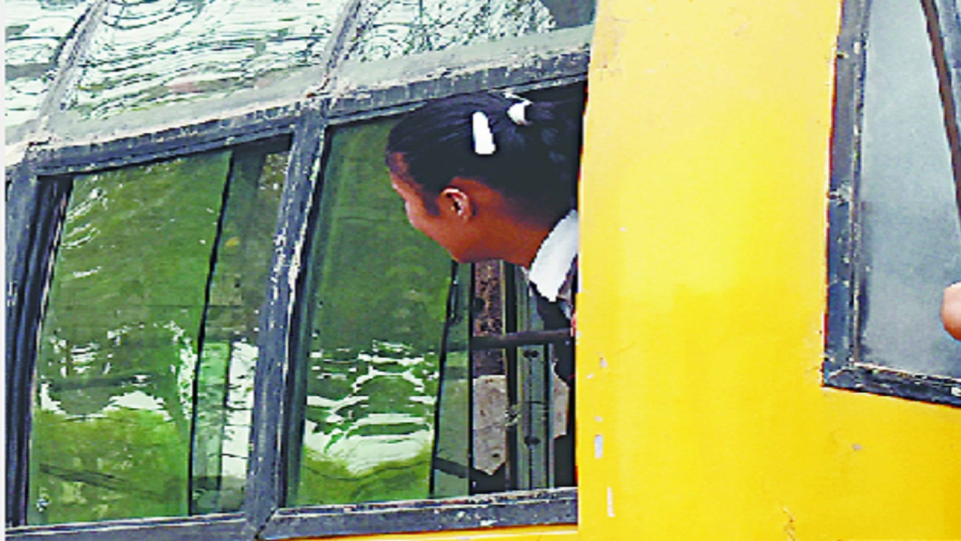 UP News: 461 buses are running on truck number and without fitness in Meerut see photos