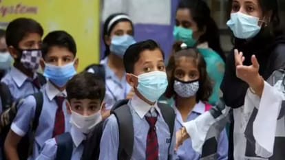 Covid Rash In Kids know About New 7 Symptoms And Advice From Experts News In Hindi