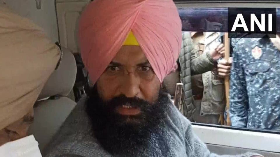 One more case registered against Lok Insaaf Party chief Simarjit Singh Bains