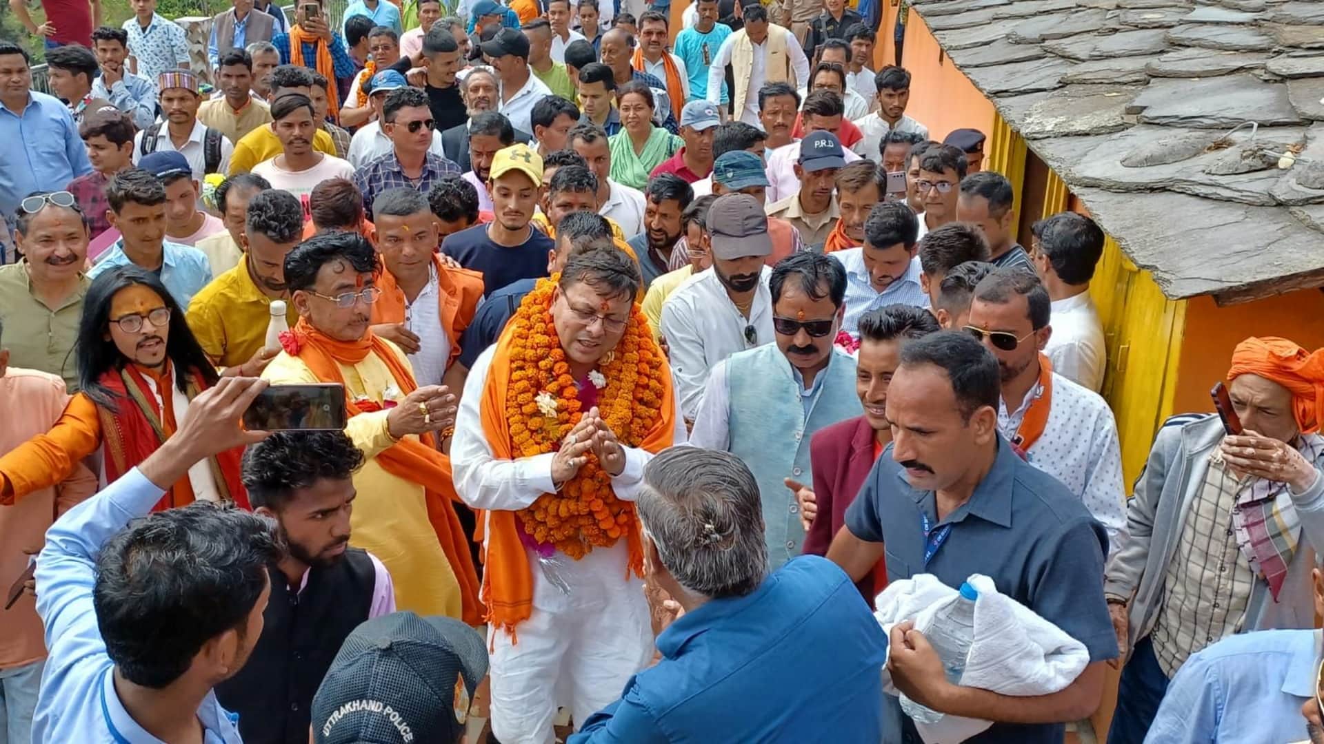 Uttarakhand Champawat Bypolls: CM Pushkar Singh Dhami came out on bike to campaign door to door, see Photos