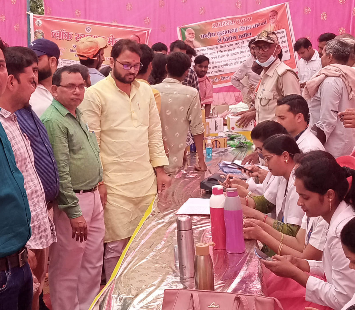 Health test of people done in health fair