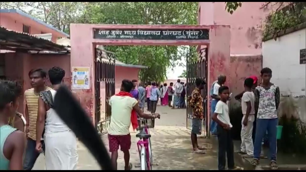 Bihar:50 children of middle school in Munger fall ill, condition deteriorates after giving de-worming pills