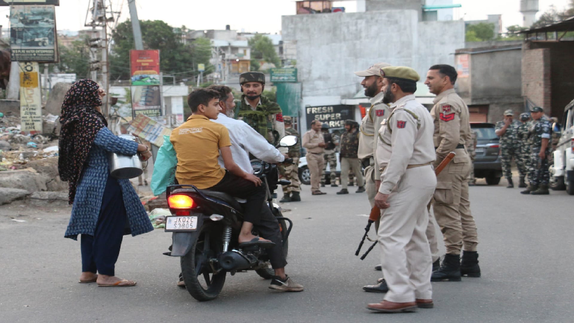 Sunjwan terrorist attack: less space in the truck, only two terrorists reached the spot