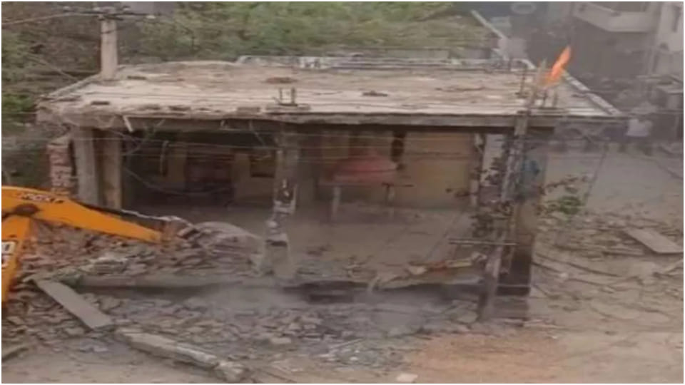300 year old temple demolition in alwar  Case registered against Napa EO and SDM