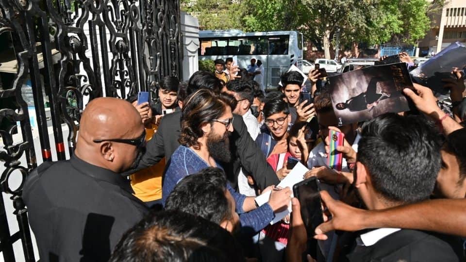 KGF Chapter 2 Box Office Collection Day 9 second Friday Hindi All Languages Worldwide Yash Prashanth 2.0 RRR