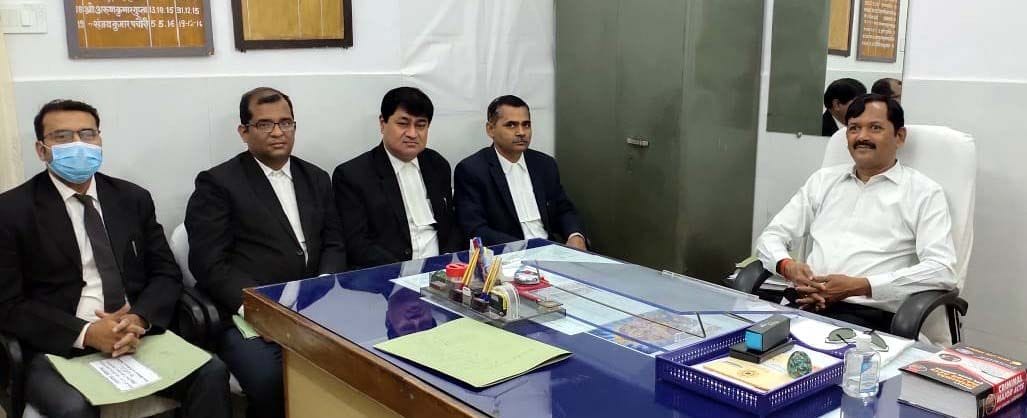 Settle more and more cases in Lok Adalat