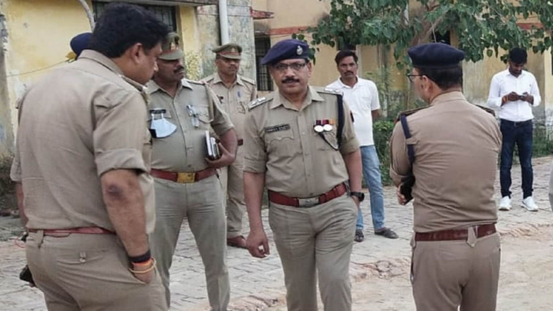 female sub inspector suicide case Woman Sub Inspector commits suicide at government residence in Amethi