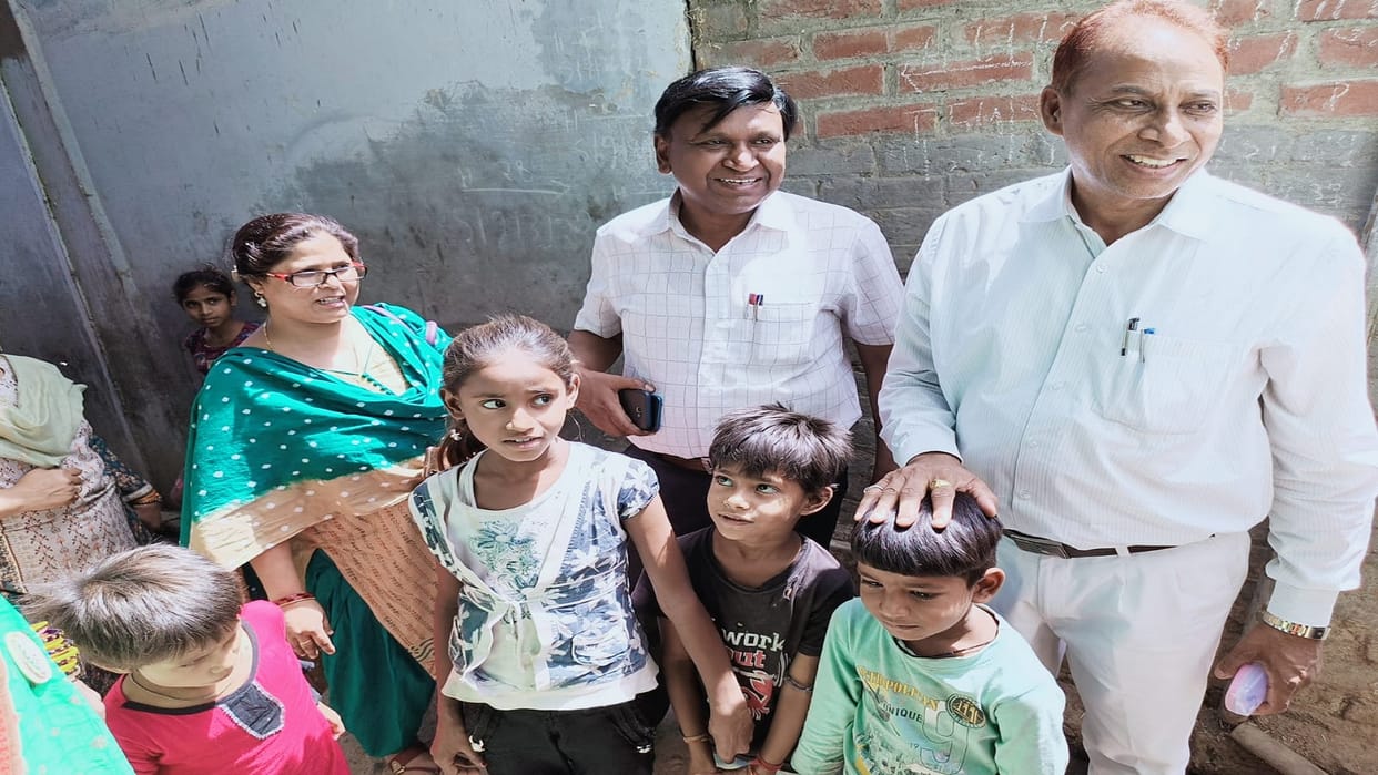 AD Basic reached children s home due to slow enrollment process in Badaun