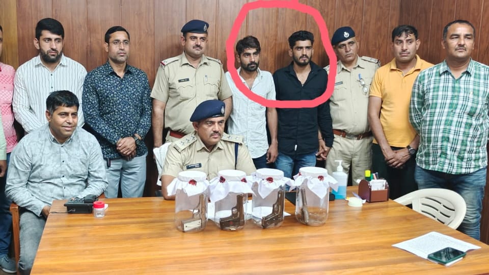 Two Accused arrested in demanding extortion of Rs 20 lakh in Hisar