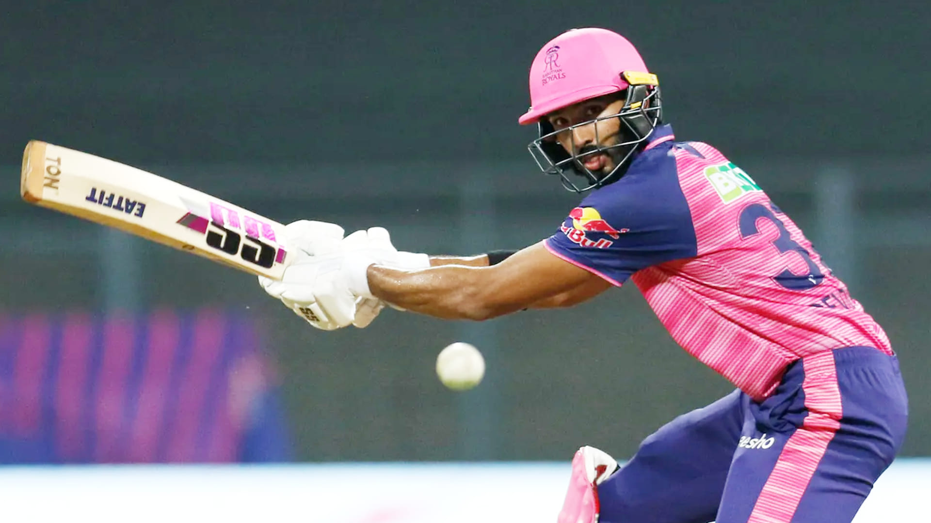 DC vs RR Photos IPL 2022: Delhi Capitals team including Rishabh Pant clashed with the Umpire, Yuzvendra Chahal wife Dhanashree glamorous style; Kuldeep Chahal Fun on ground, Rovman Powell Sixes