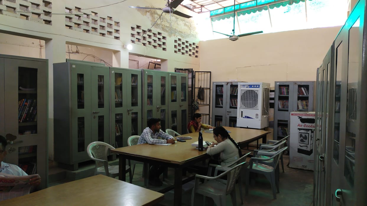 20 thousand books were left locked in the cupboard, library confined in one room