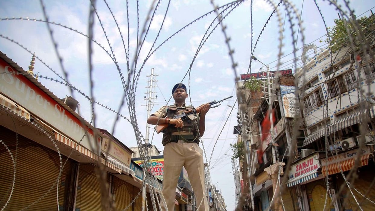 Jammu Kashmir: Five Lashkar terrorists arrested in Budgam, plotting to disrupt Amarnath Yatra