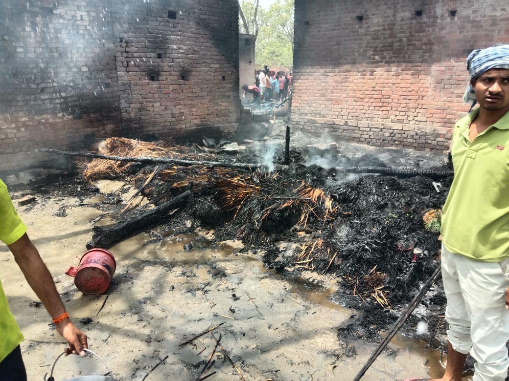 Fire wreaked havoc in Mau Cylinder blast due to short circuit fire one  child dies houses of six families  turn ashes