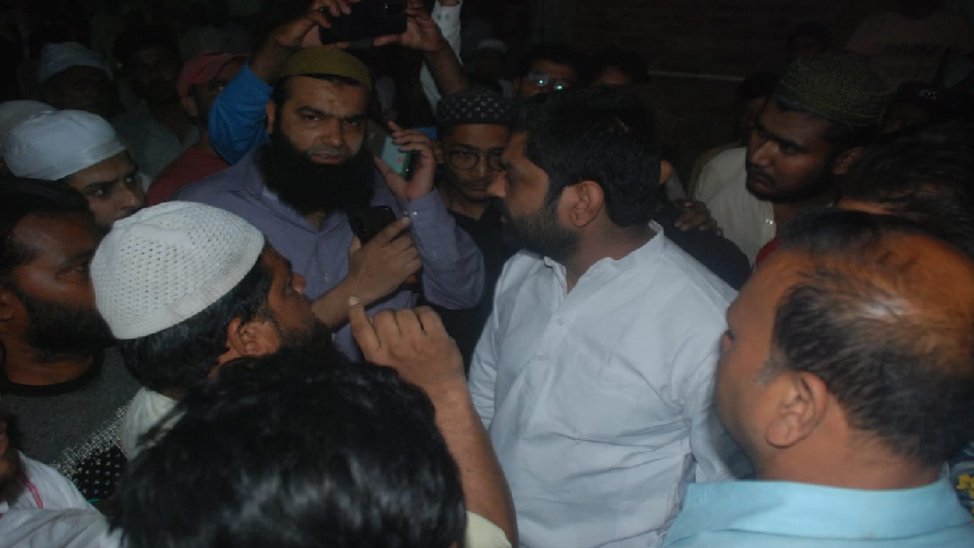 UP crime News: Wife murdered by husband after suicide by hanged in Meerut see photos