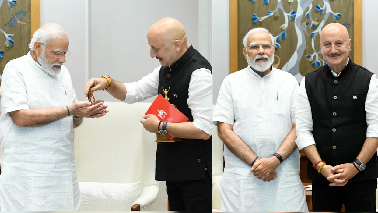 Anupam Kher met PM Modi and gifted Rudraksh Mala from his mother dulari