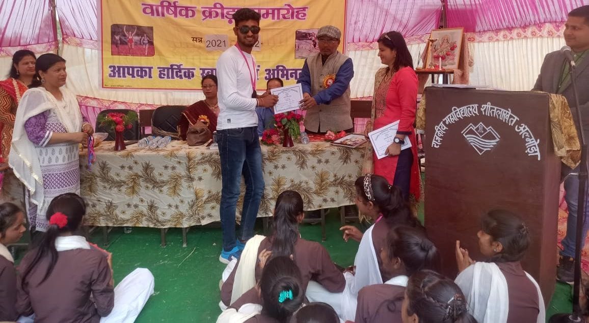 Lakshmi and Pankaj Won the Championship