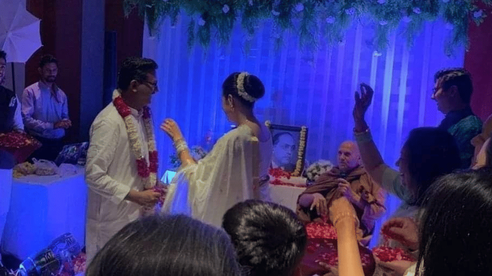 Tina Dabi Wedding Pictures went viral on social media