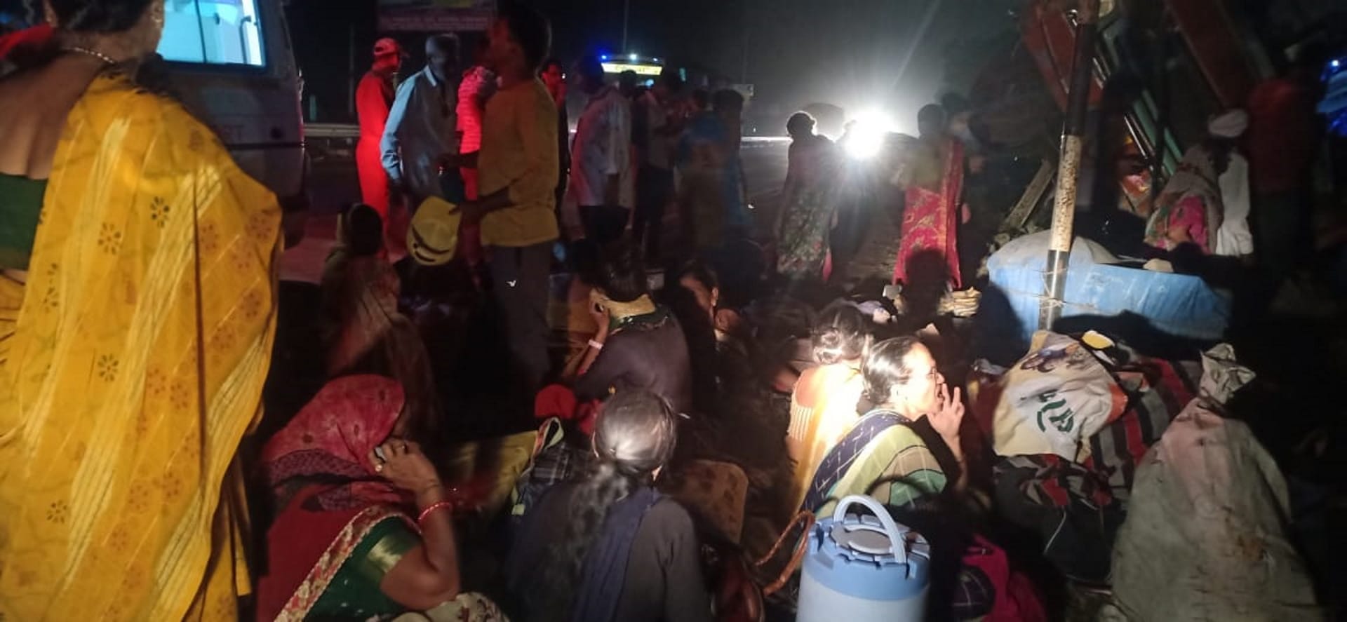 Accident, Gujarat passengers bus crashes, 12 injured, returning after Ganga Snan in Haridwar, See photos