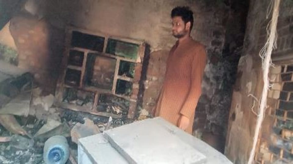 agra runkta uproar Sajid's family returned to home said will no longer have any relation with the son