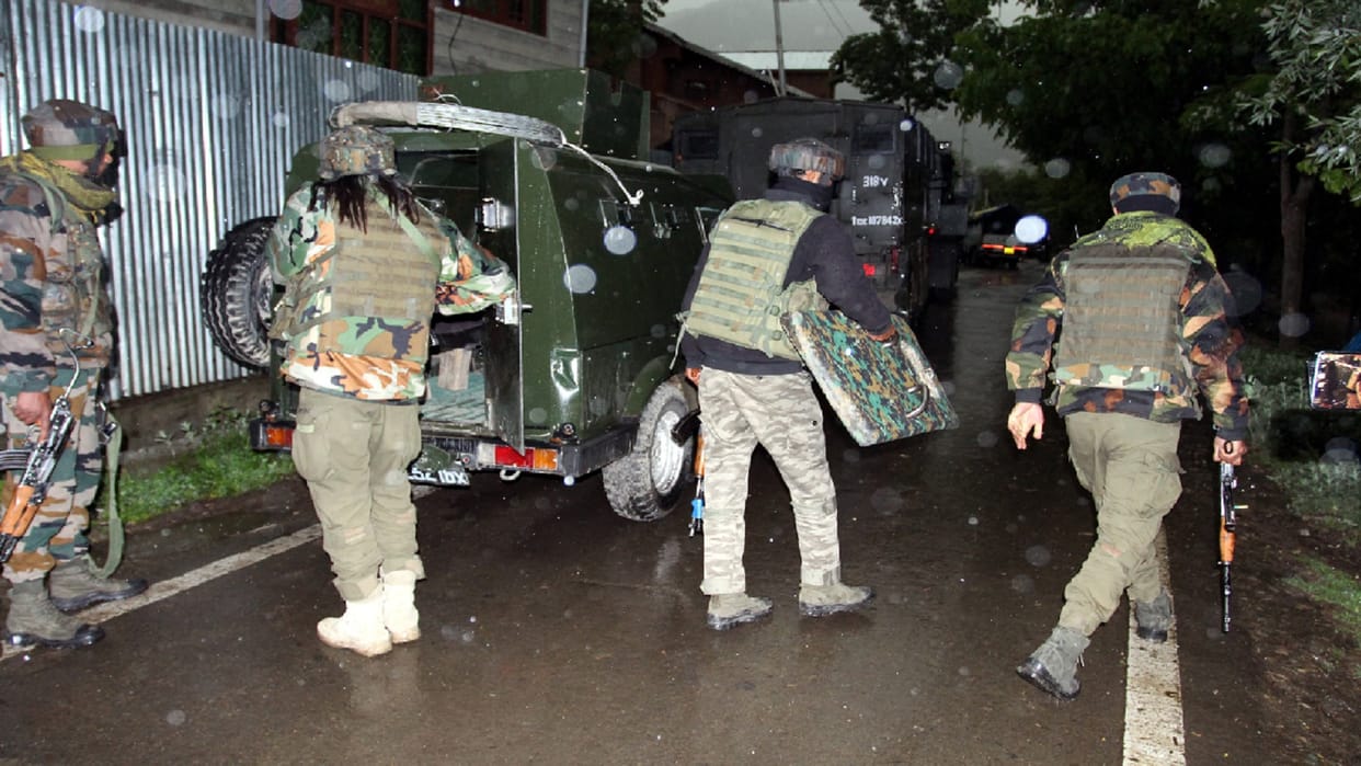 Pakistani terrorists killed in Kulgam, were doing IED attacks in the valley since 2018