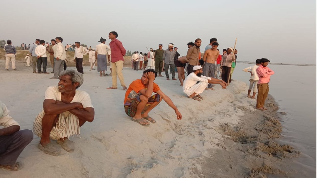 Four children were drown in Ganga dead body of two were found 