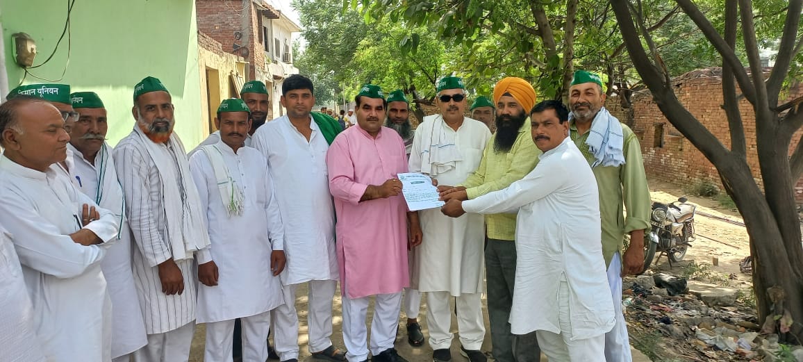 Electricity should be given to tube wells free of cost: Mahipal