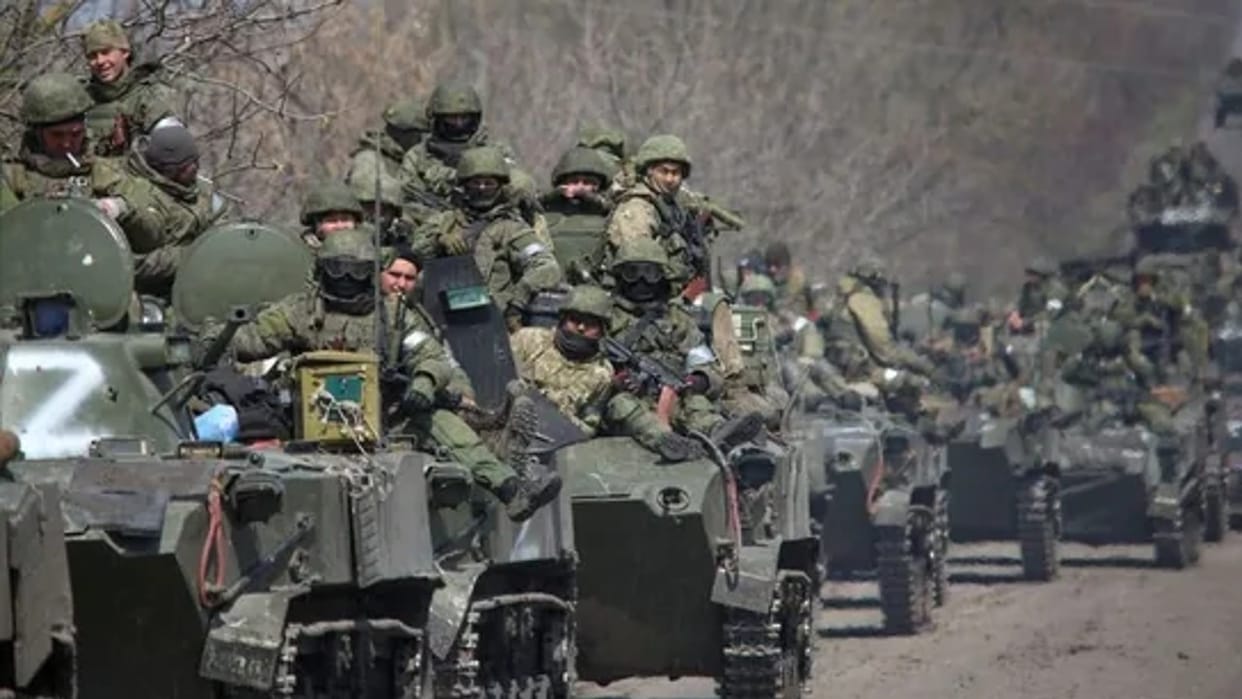 ukraine claim mouse fever outbreak in russia troops their eyes bleeding