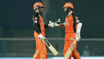 IPL 2022 RCB vs SRH Analysis Virat Kohli Faf du Plessis Maxwell Dinesh Karthik Fails Marco Jansen and Natarajan wins match for Sunrisers Hyderabad