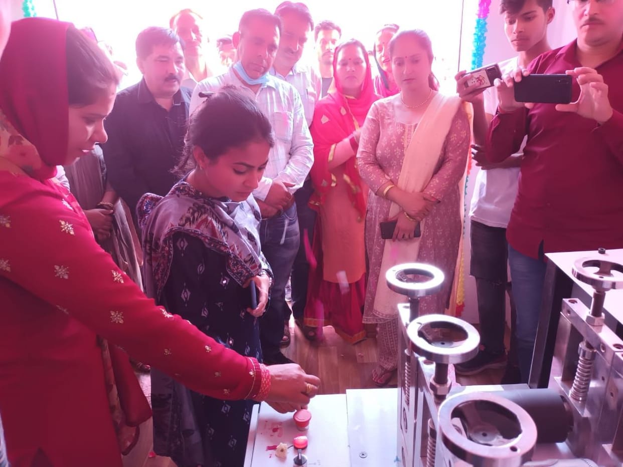 Deputy Commissioner inaugurates sanitary pad unit at Kakrohal