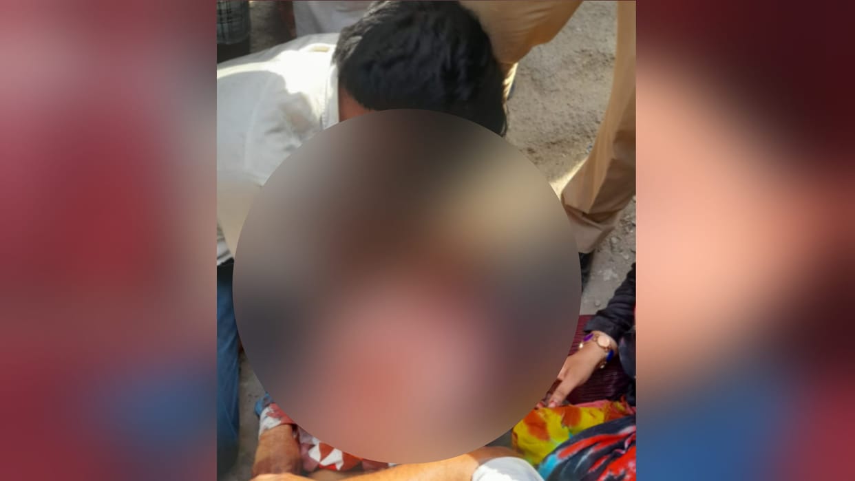 man murder in daytime in Meerut today, old dispute came in front