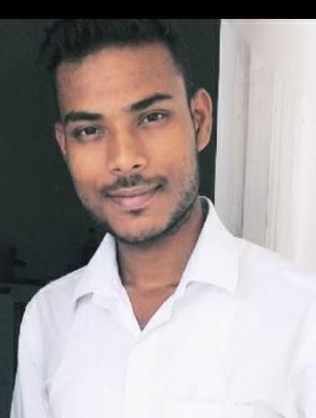 Uncontrollable truck tramples polytechnic student on highway, death