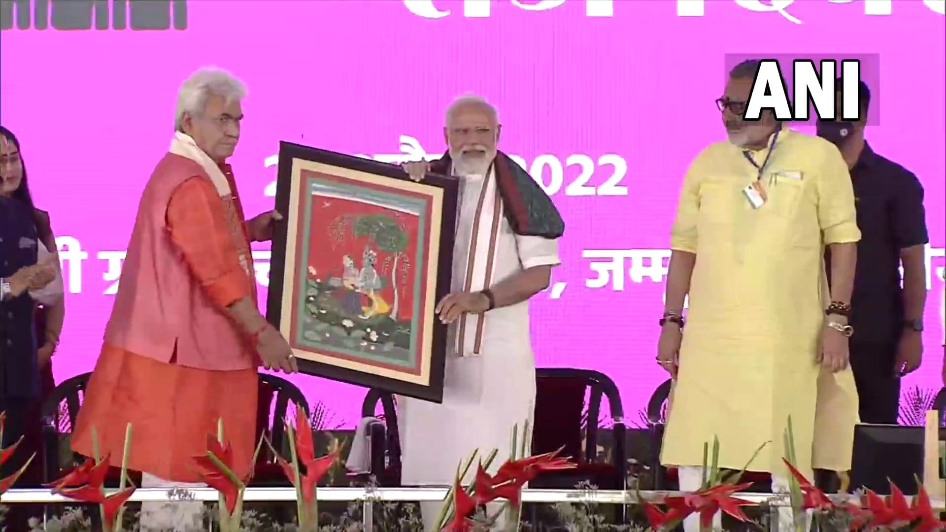 PM Modi in Jammu:  photos of PM Modi first major public meeting in palli samba JK after article 370 abrogation