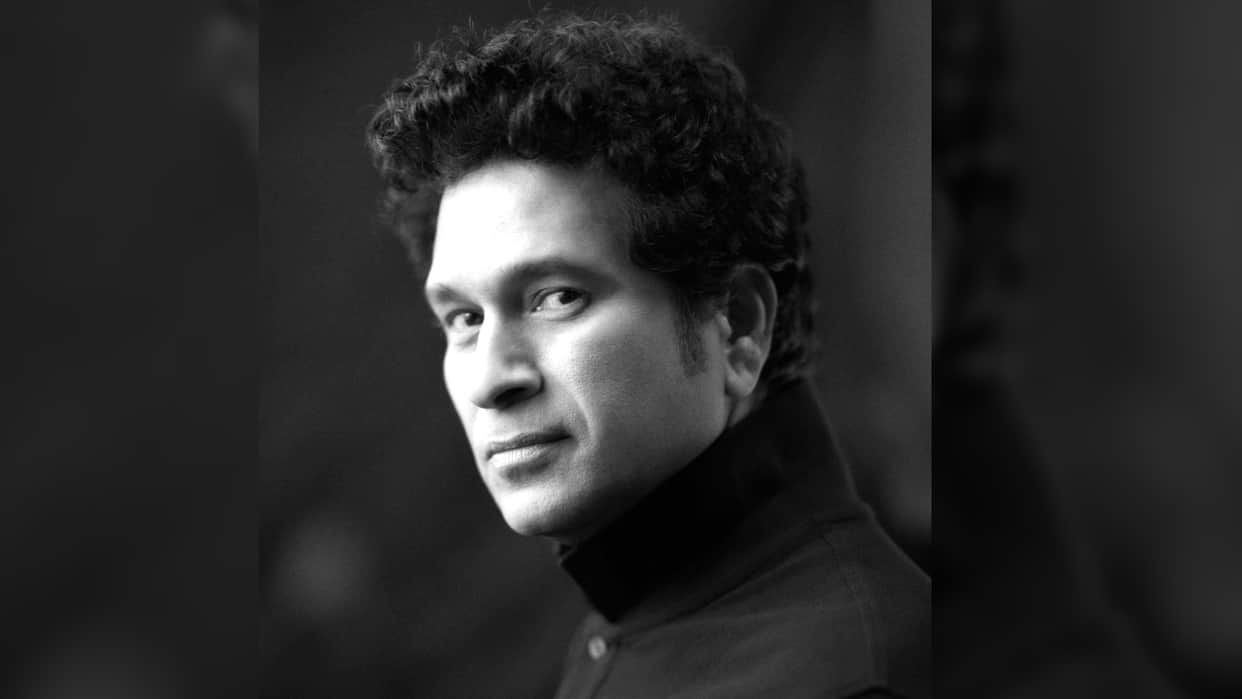 Sachin Tendulkar Birthday Special Know Net Worth And How He Earns Money After Goodbye Cricket