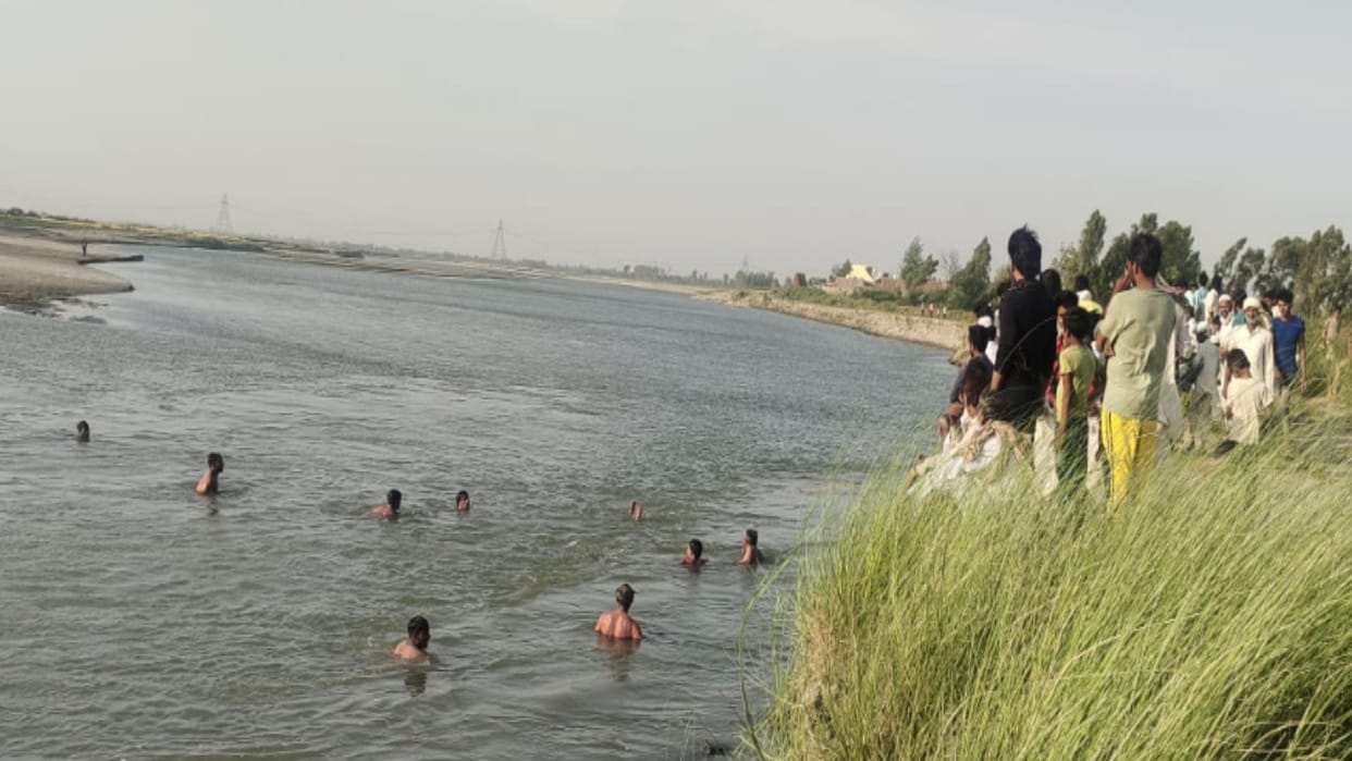 Hamirpur: Eight students drowned in Yamuna, one missing