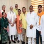 पीएम मोदी पल्ली के पंचायत प्रतिनिधियों के साथ
