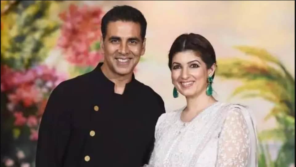 Twinkle Khanna is getting trolled for sitting on books in the picture people angry also with akshay kumar