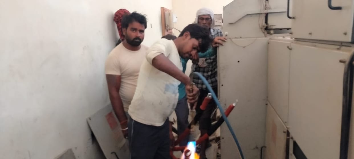 Hathras: Power failure in 21 villages for five hours