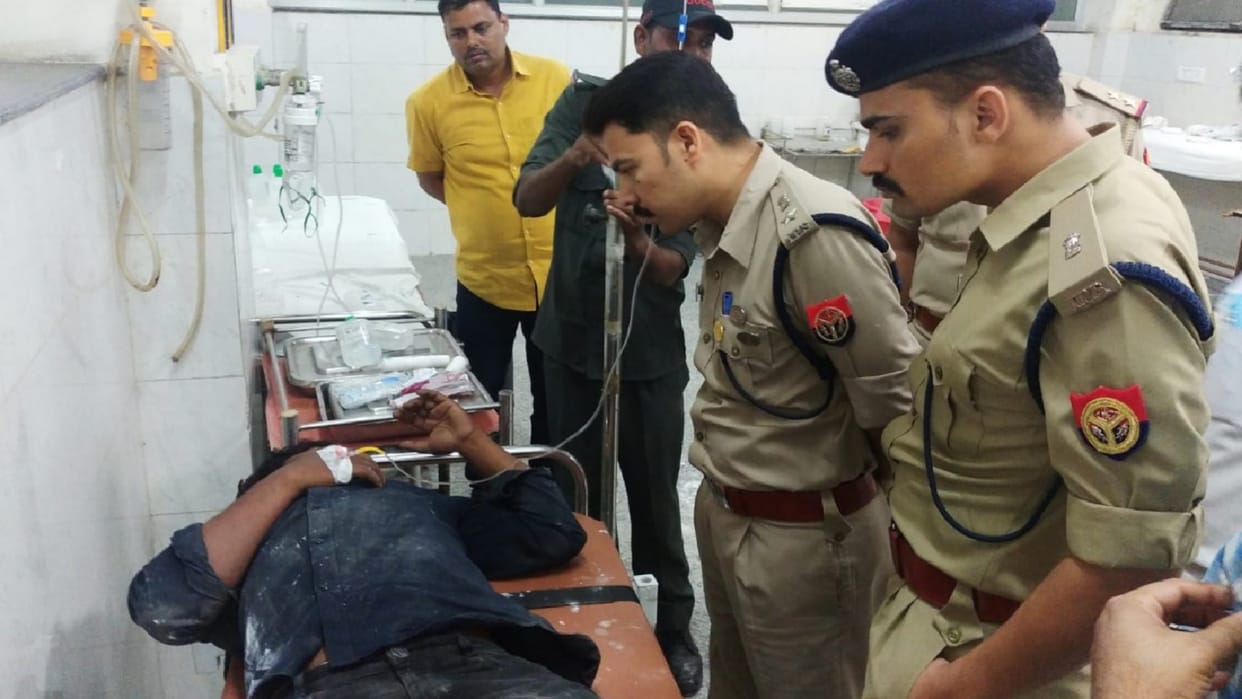 Both miscreants leave for big incident in middle of night in Gorakhpur