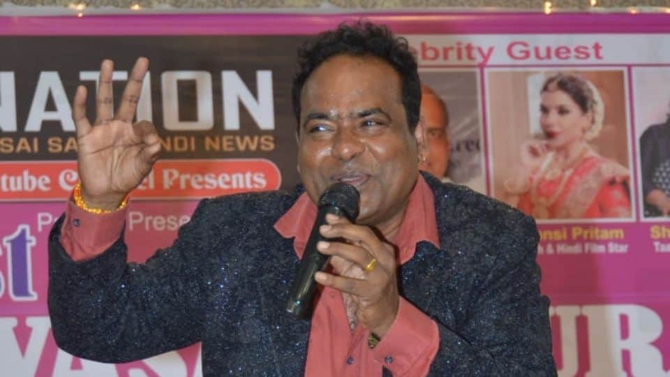 Johnny Lever mother mistook Johnny Nirmal as Johnny Lever people linked the story to his wife