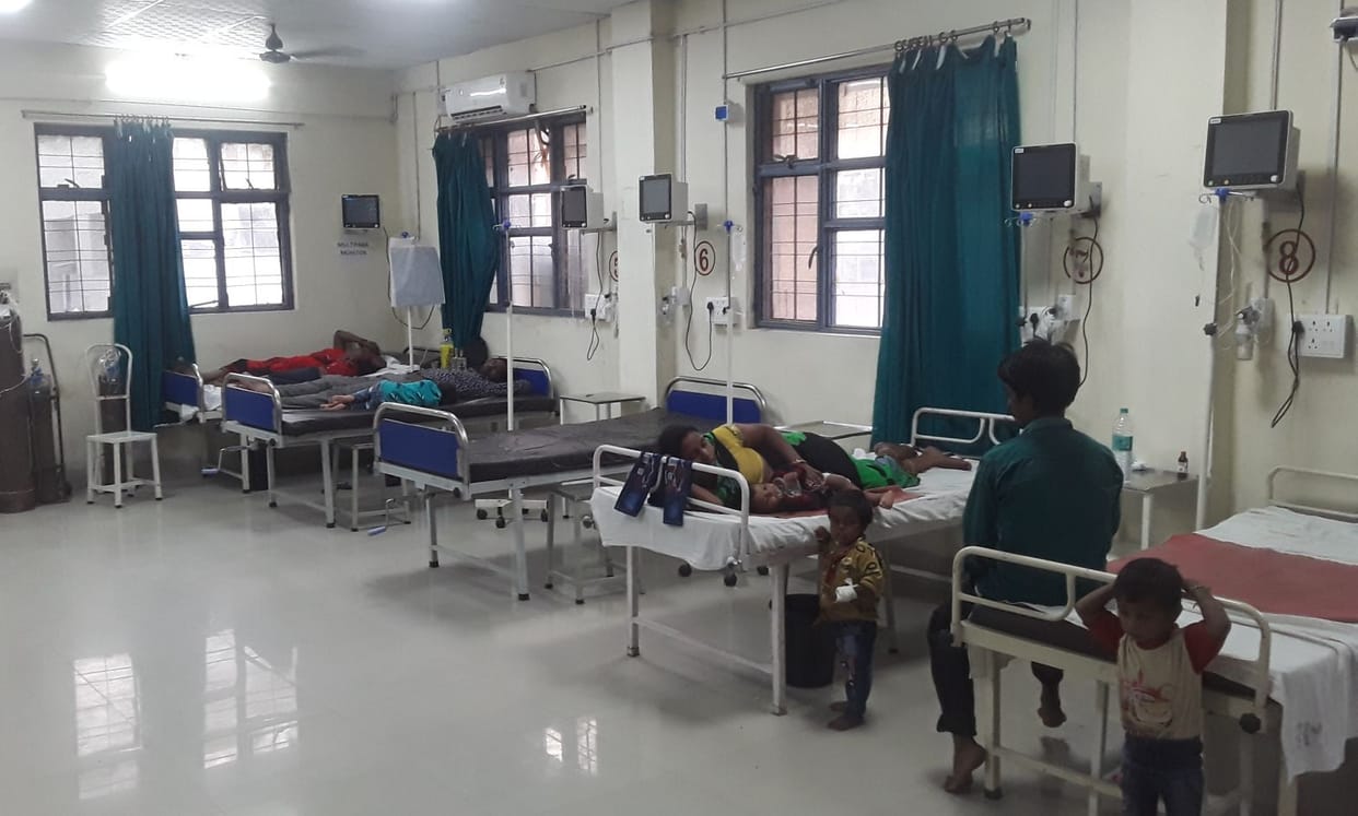 farrukhabad news,peeku ward,swasth vibhag